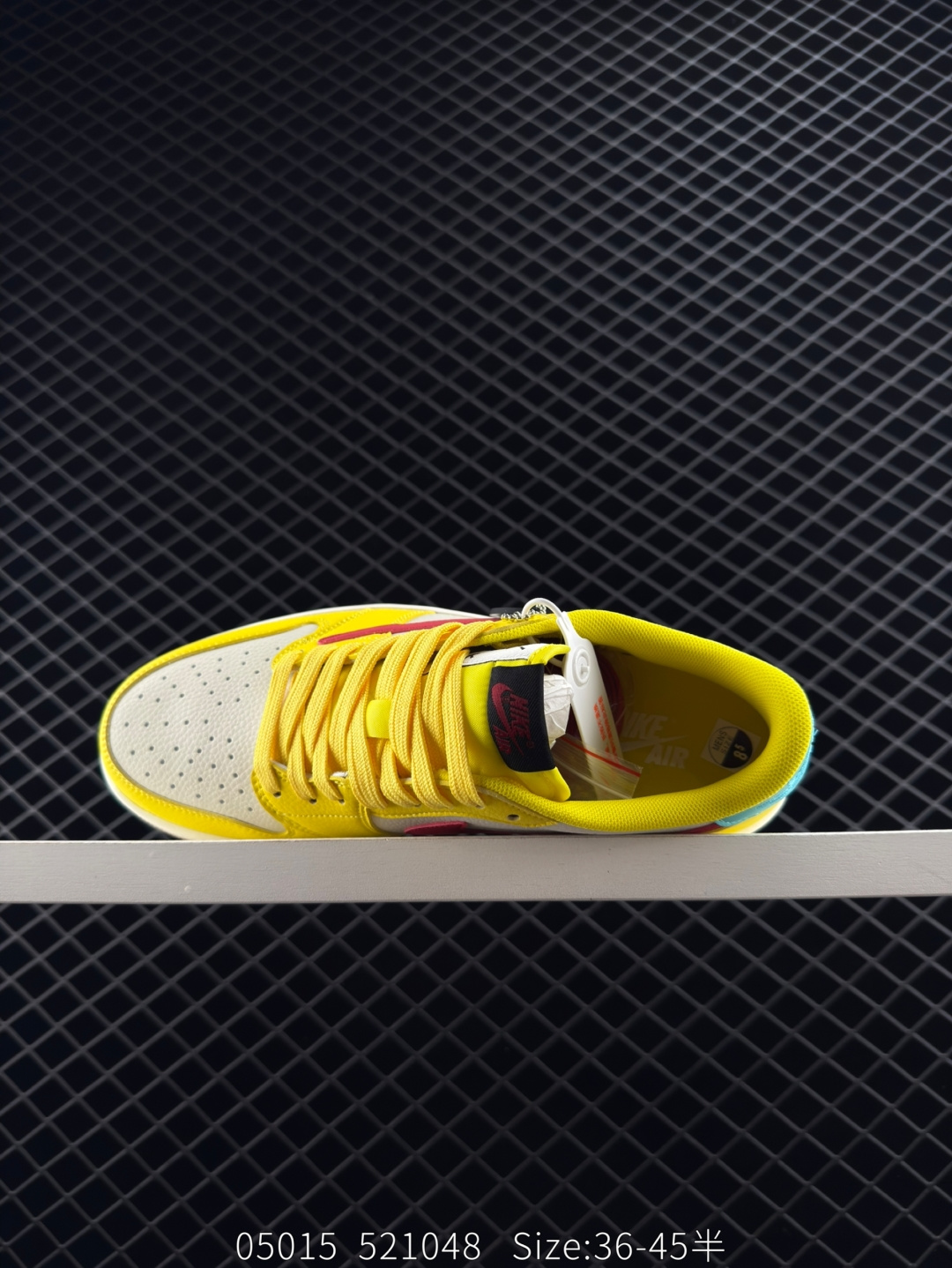 Travis Scott x Air Jordan 1 ” Reverse Mocha “